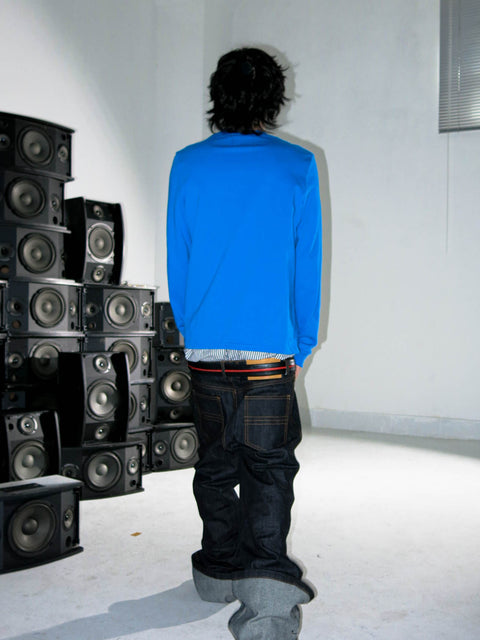 Blue-gray round-neck t-shirt