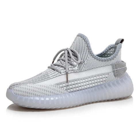 Breathable casual shoes