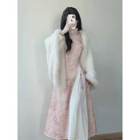 Pink Chinese-Style Cheongsam